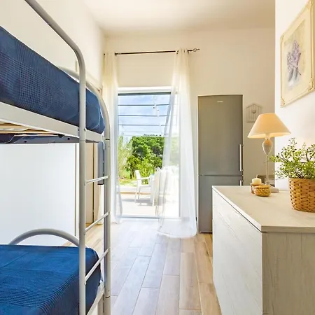 Iremar F - Myho Casa Apartment